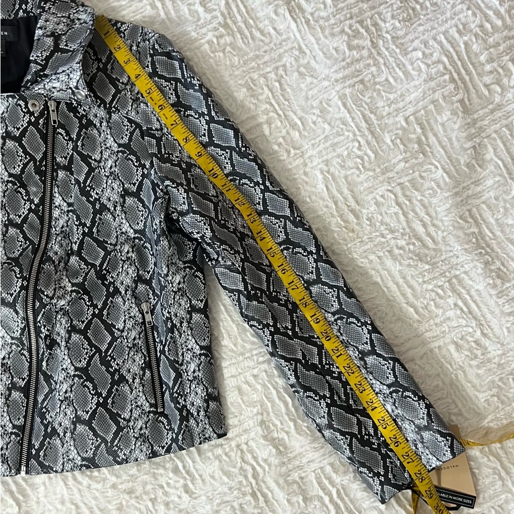 Halogen Snakeskin Jacket - Picture 9 of 13